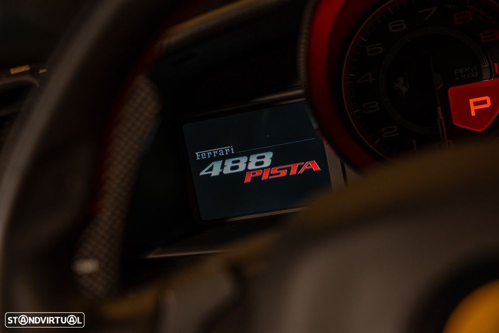 Ferrari 488 Pista - 16