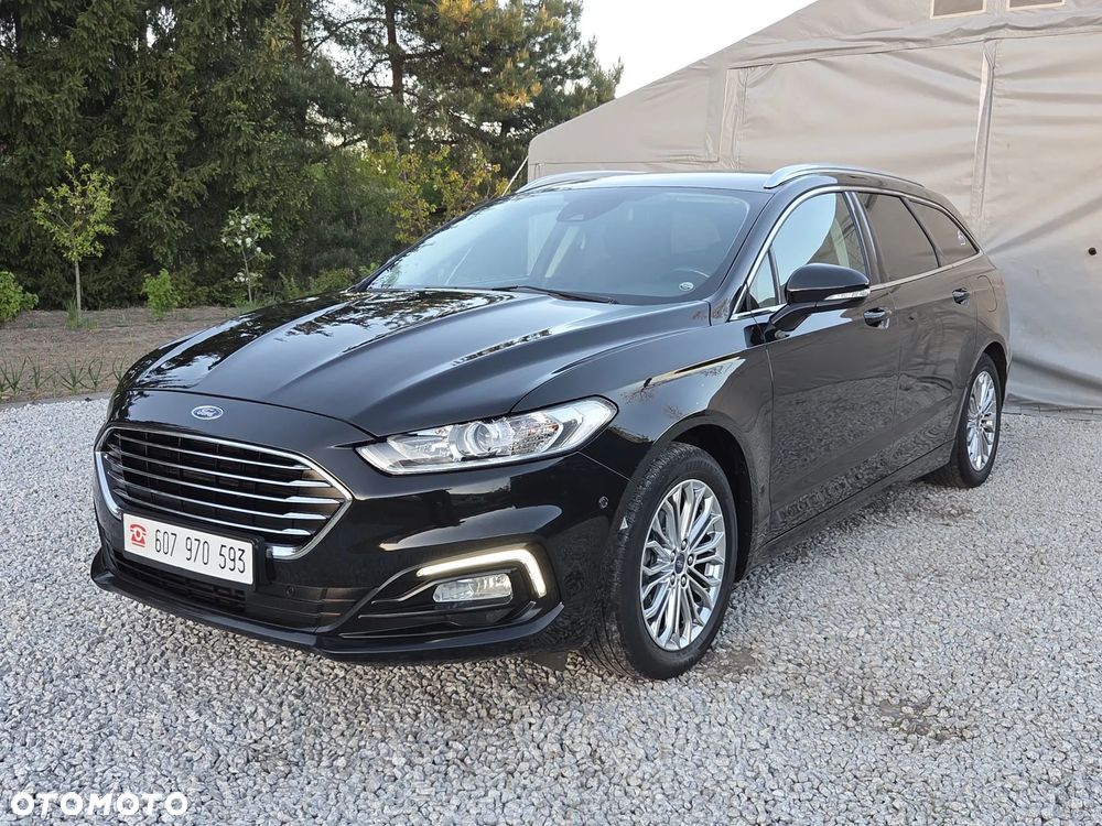 Ford Mondeo 2.0 Hybrid Titanium - 25