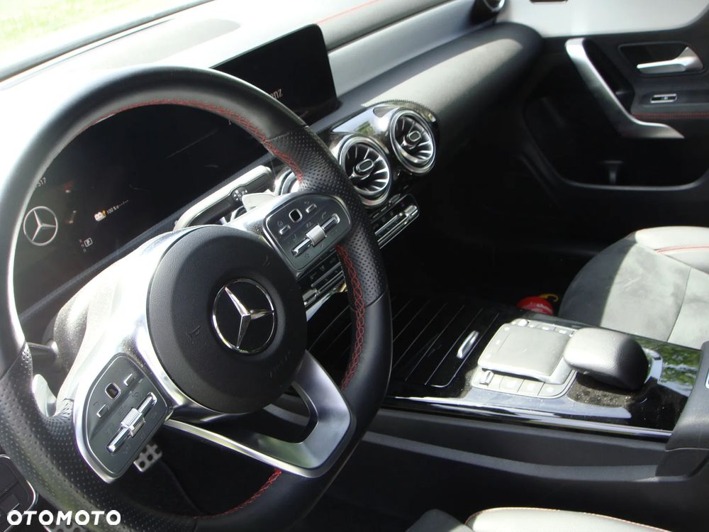 Mercedes-Benz CLA 250 e 8G-DCT AMG Line - 7
