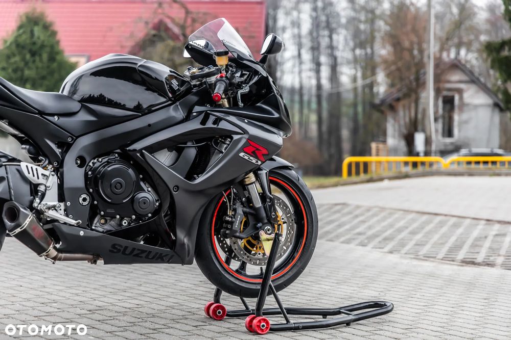 Suzuki GSX-R - 14