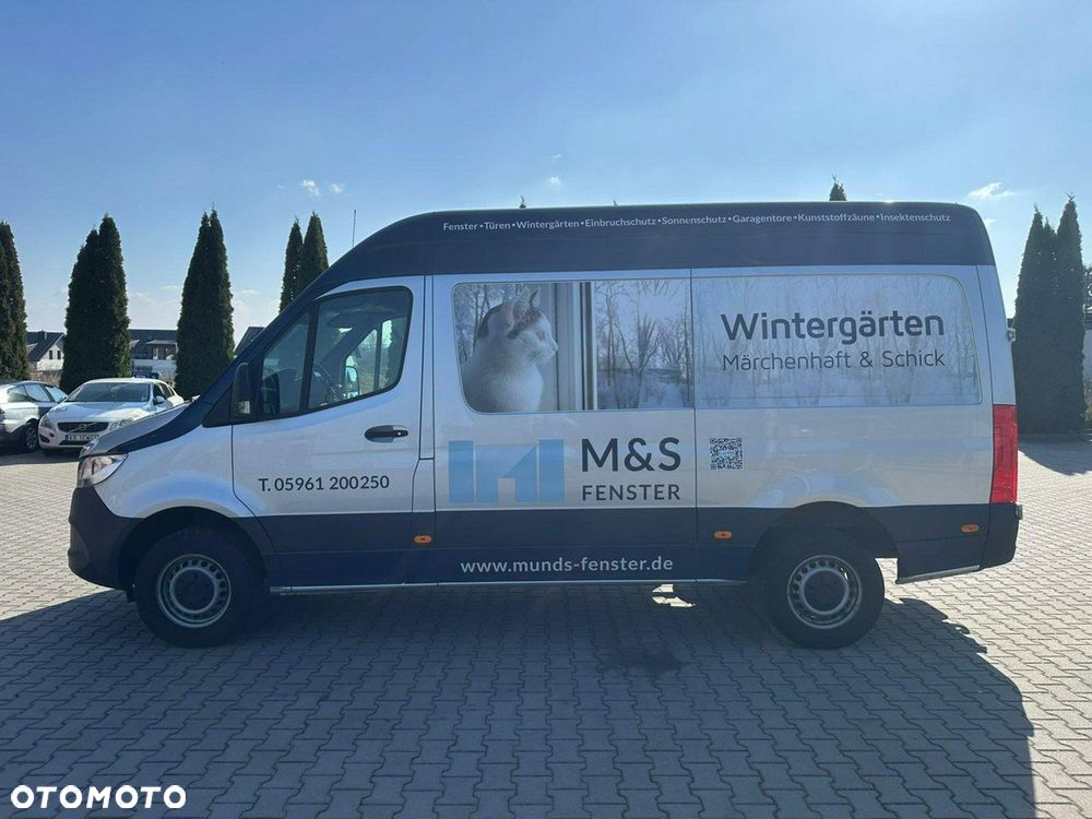 Mercedes-Benz Sprinter - 3