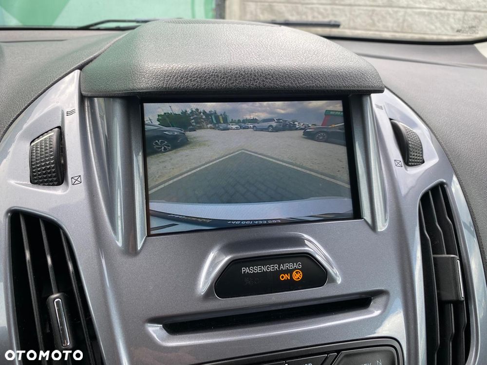 Ford Tourneo Connect Grand - 20