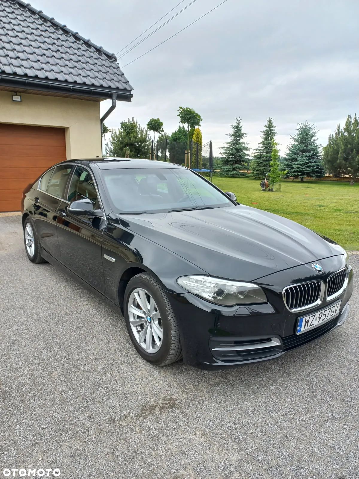 BMW Seria 5 525d xDrive - 1