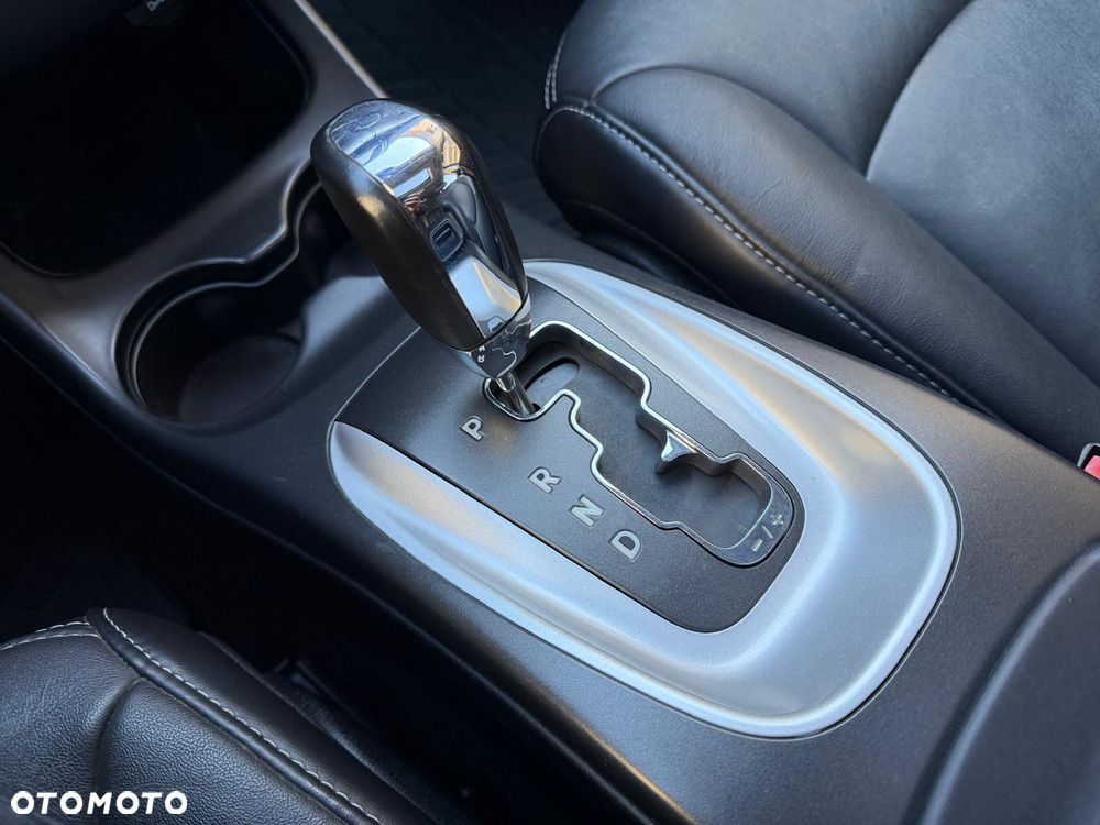 Fiat Freemont 2.4 16V VVT Automatik Lounge - 14