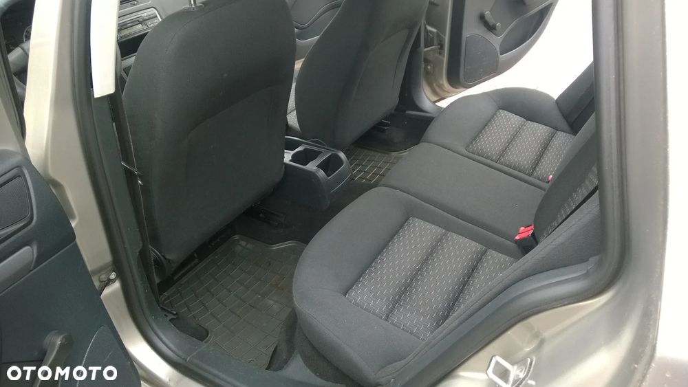 Skoda Octavia 1.6 Ambition - 13