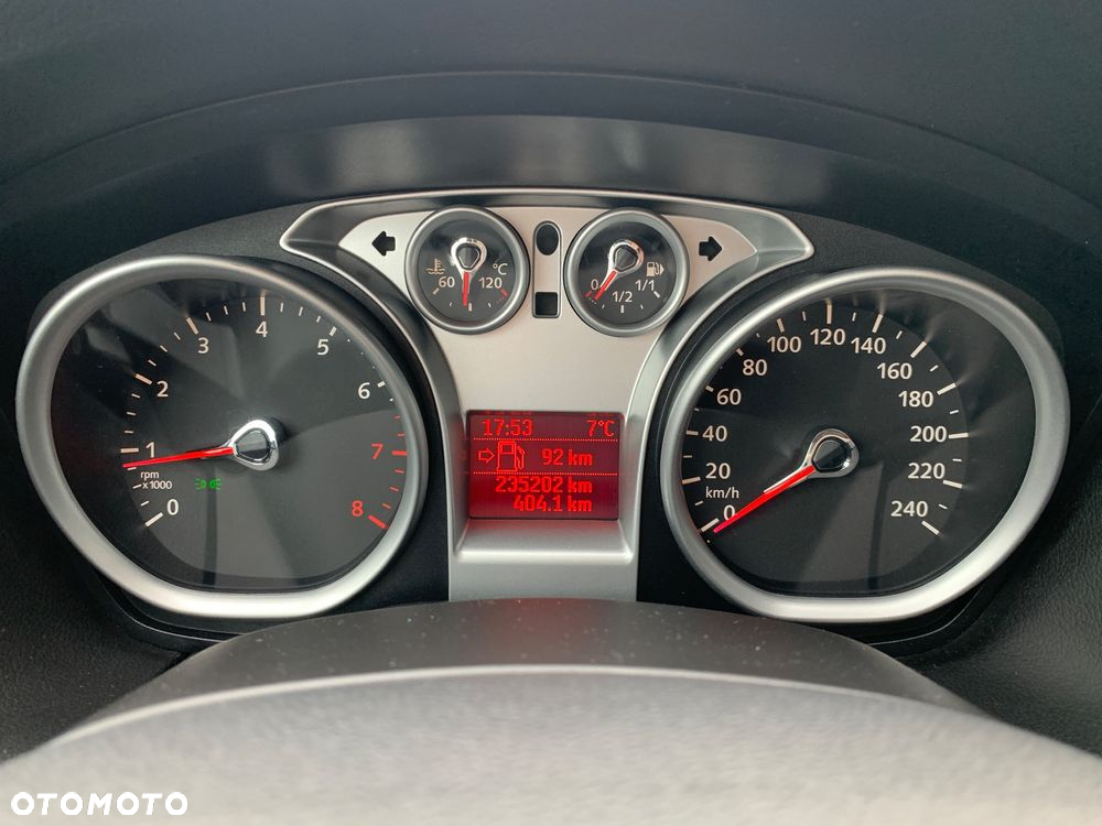 Ford Focus 1.6 Ti-VCT Titanium - 4