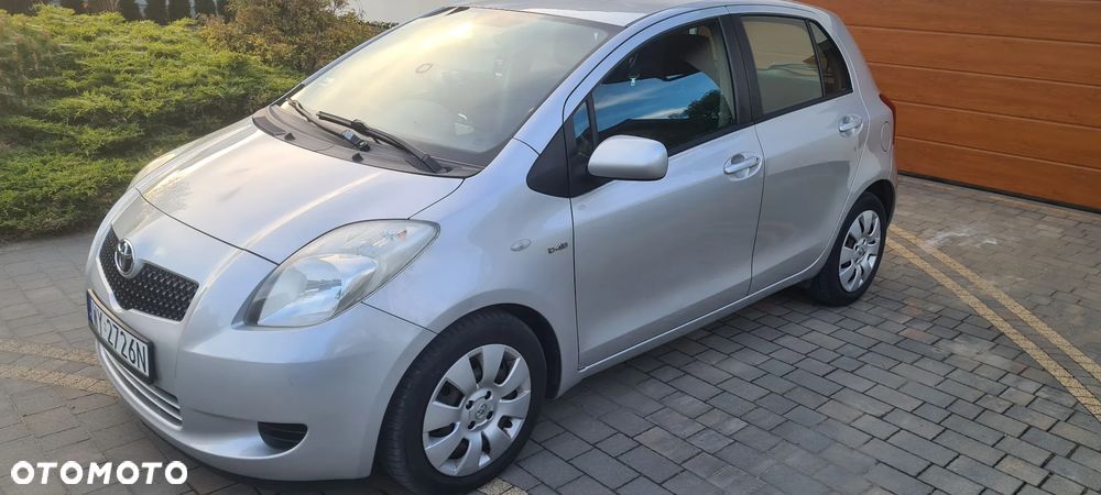 Toyota Yaris 1.4 D-4D Edition - 2