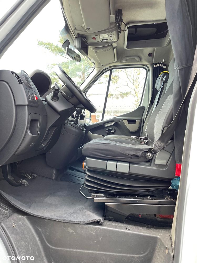 Renault Master - 9