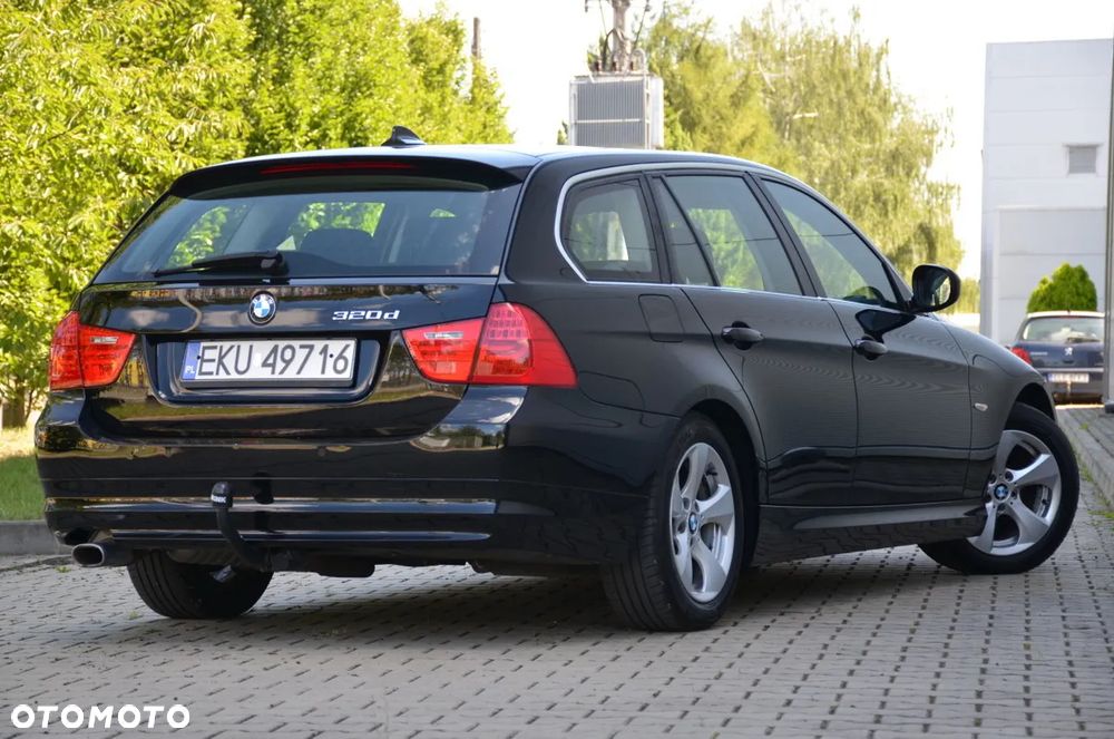 BMW Seria 3 320d Efficient Dynamics - 11