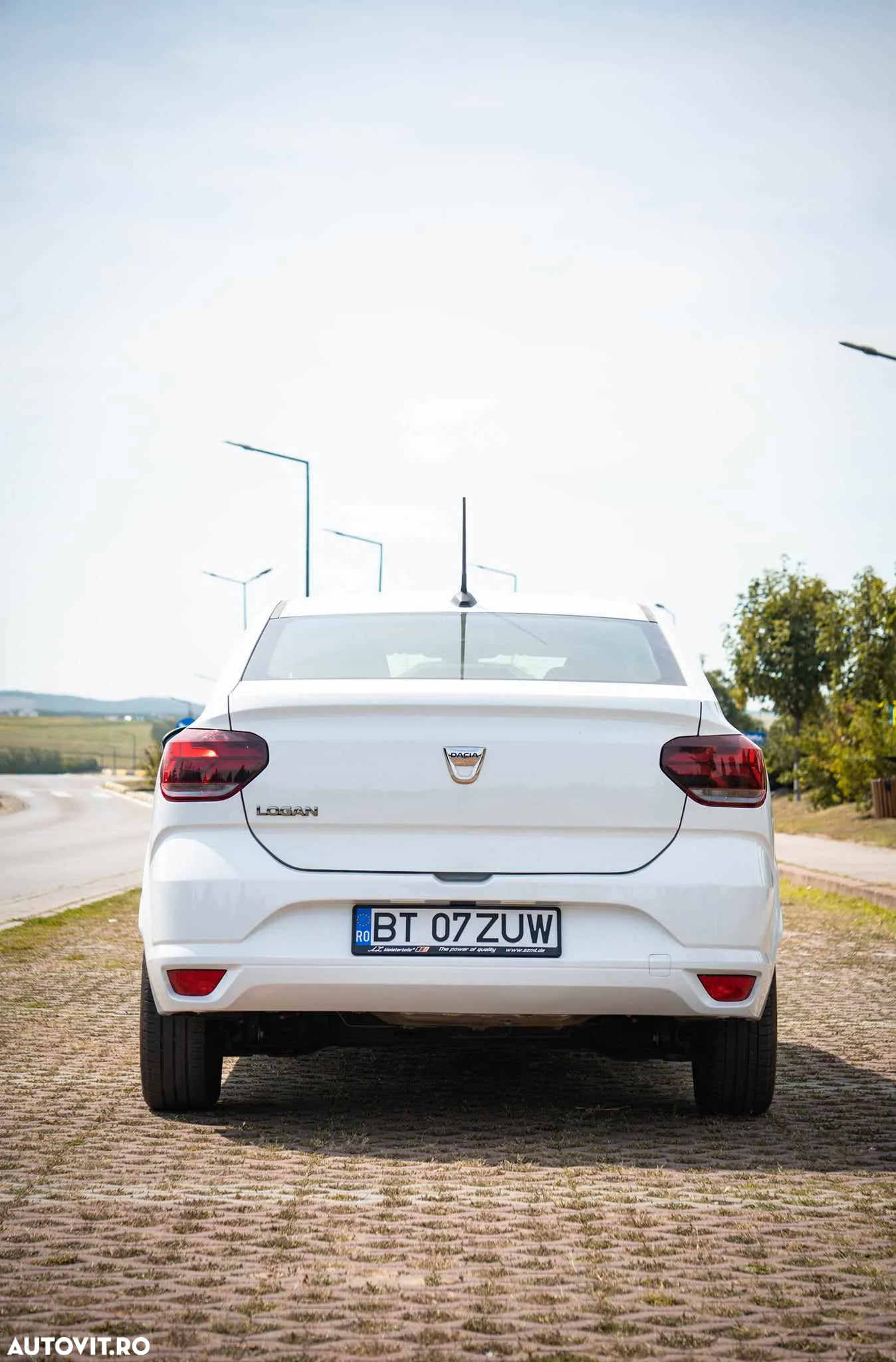 Dacia Logan ECO-G 100 MT6 Comfort - 38
