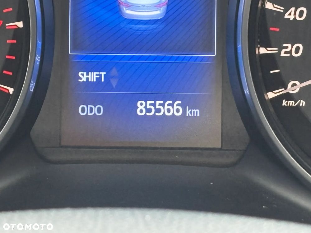 Toyota Avensis 1.8 Selection - 16