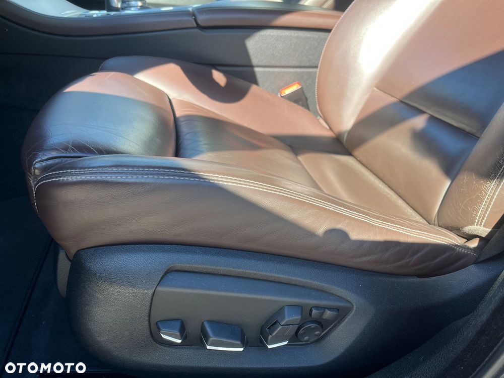 BMW Seria 5 520d Luxury Line - 16