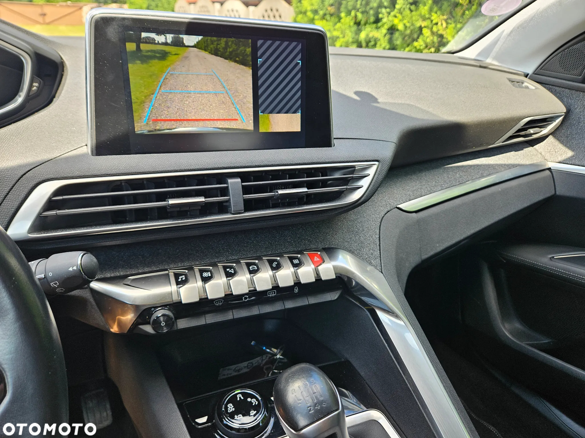 Peugeot 3008 1.2 PureTech Allure S&S - 19