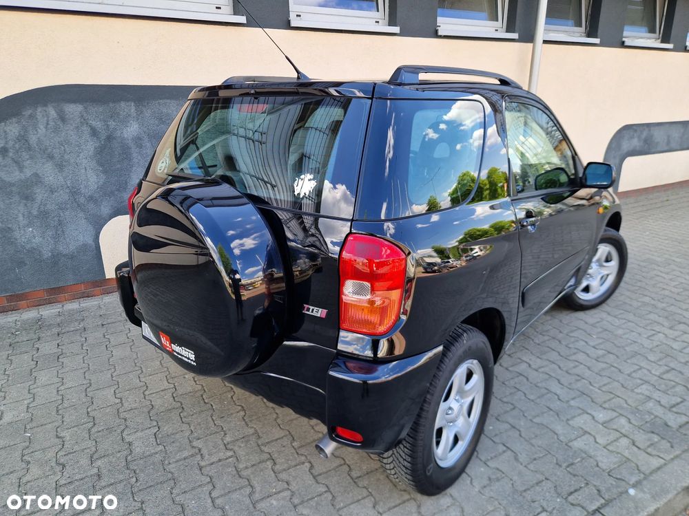 Toyota RAV4 1.8 VVT-i Terra 2WD - 21