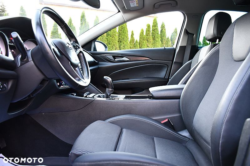 Opel Insignia Sp 1.5 ECOTEC Direct InjectionTurbo Business Innovation - 10