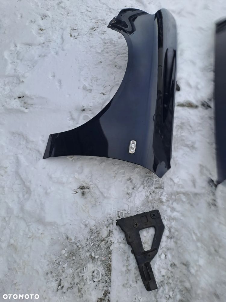 Audi A6 C6 zderzak przedni pod Xenon lampy błotniki drzwi maska kod lakieru LZ5D i inne - 18