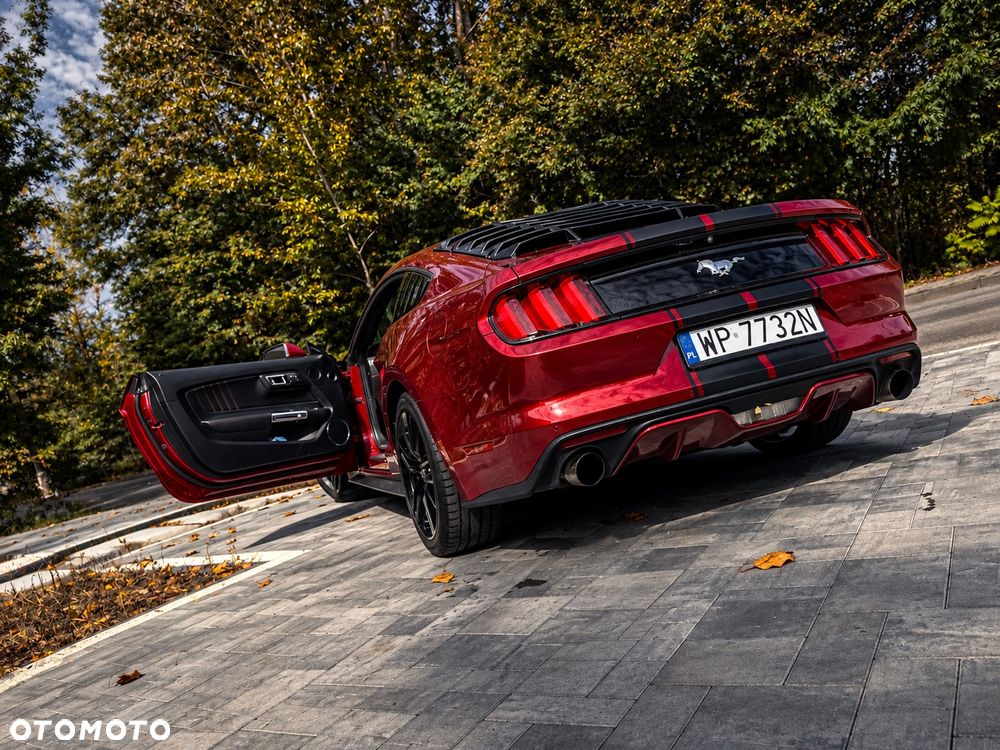 Ford Mustang 2.3 EcoBoost - 9