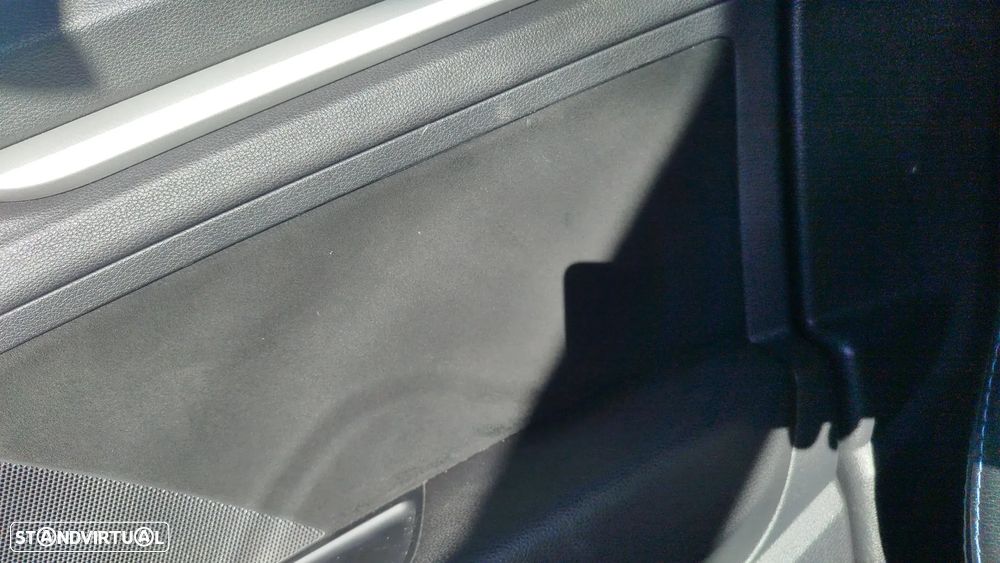 Audi A3 Sportback 1.6 TDI ultra Attraction - 29