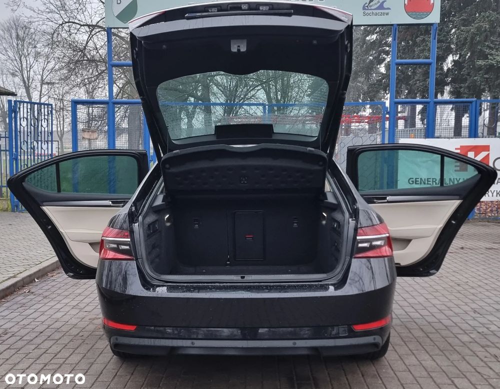 Skoda Superb 2.0 TSI Style DSG - 10