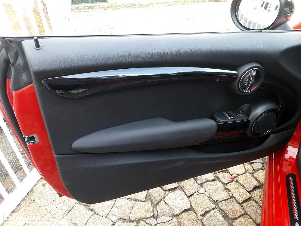 MINI 3 Portas John Cooper Works Auto Desportiva - 17