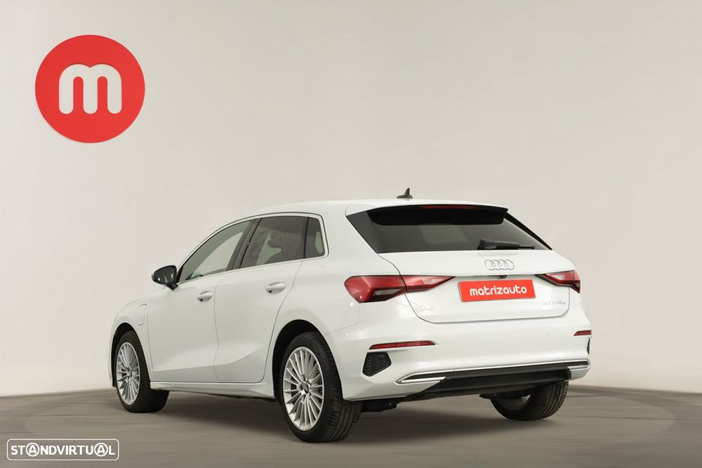 Audi A3 Sportback 40 TFSIe Advanced - 3