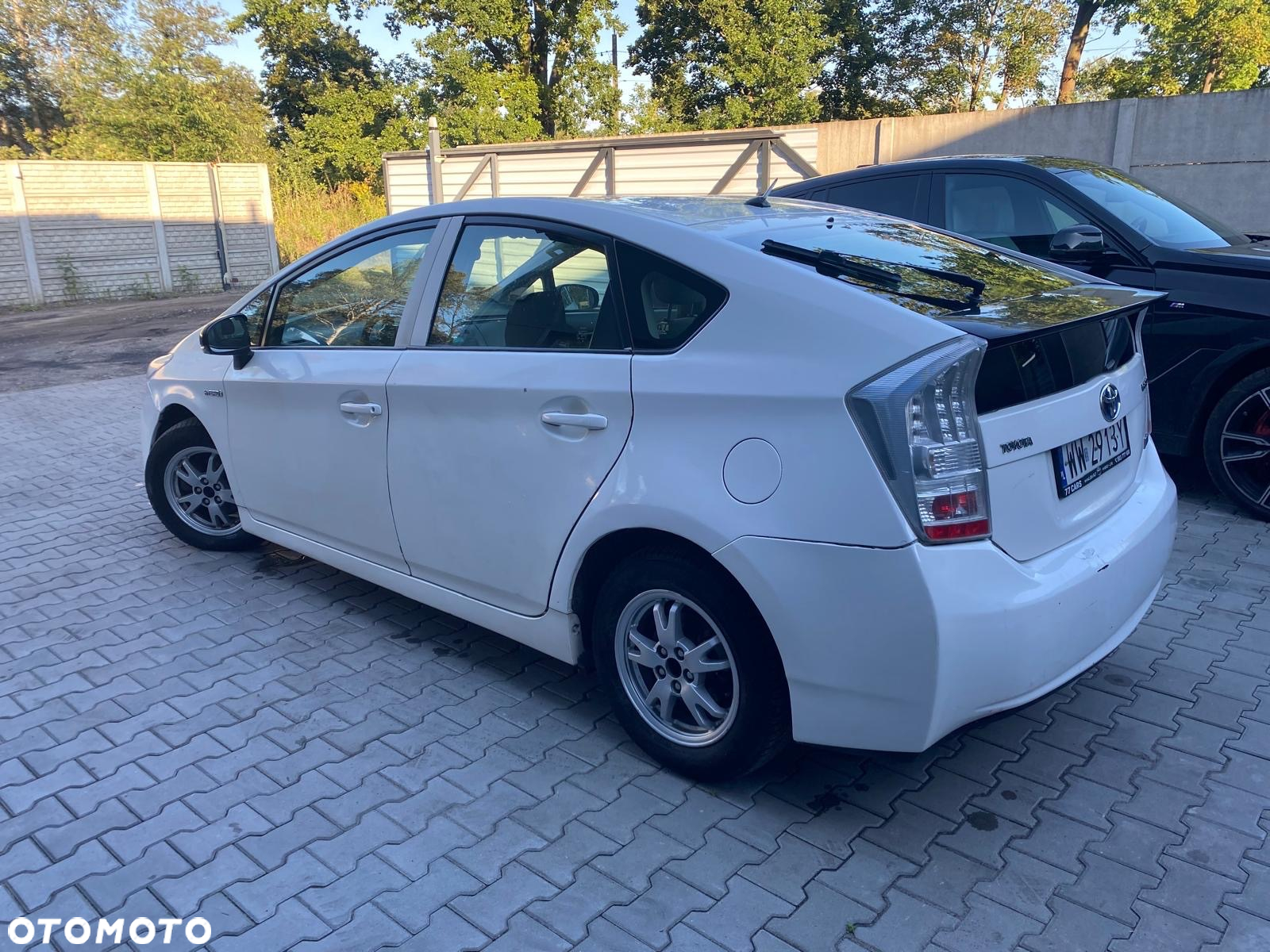 Toyota Prius 1.8 HSD Active - 10