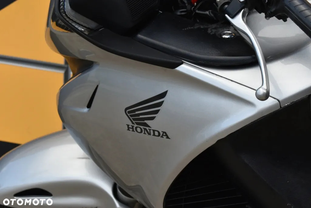Honda Deauville - 19