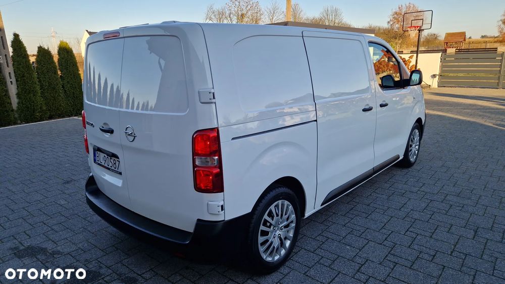 Opel Vivaro - 21