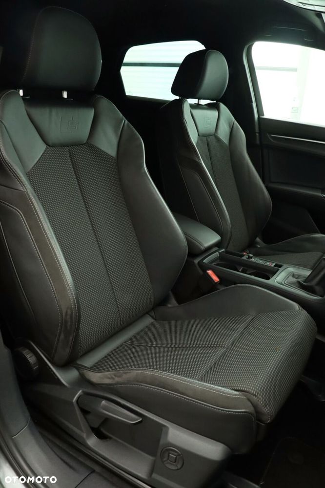 Audi Q3 - 13
