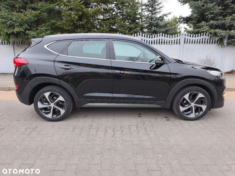 Hyundai Tucson 2.0 CRDI 4WD Automatik Style - 5