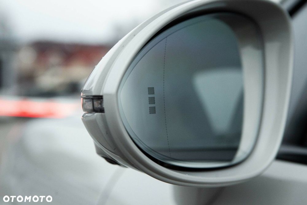 Porsche Cayenne - 18