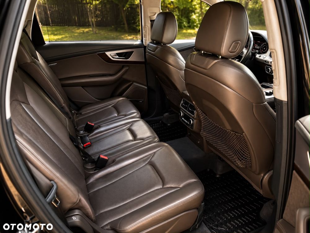 Audi SQ7 4.0 TDI Quattro Tiptronic - 9