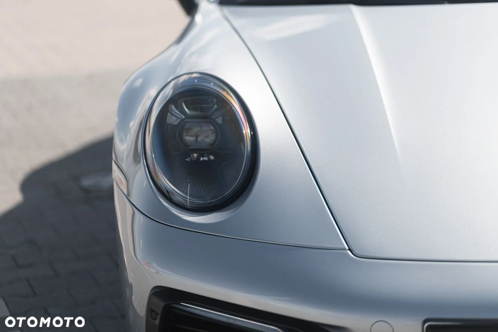 Porsche 911 Carrera S - 5