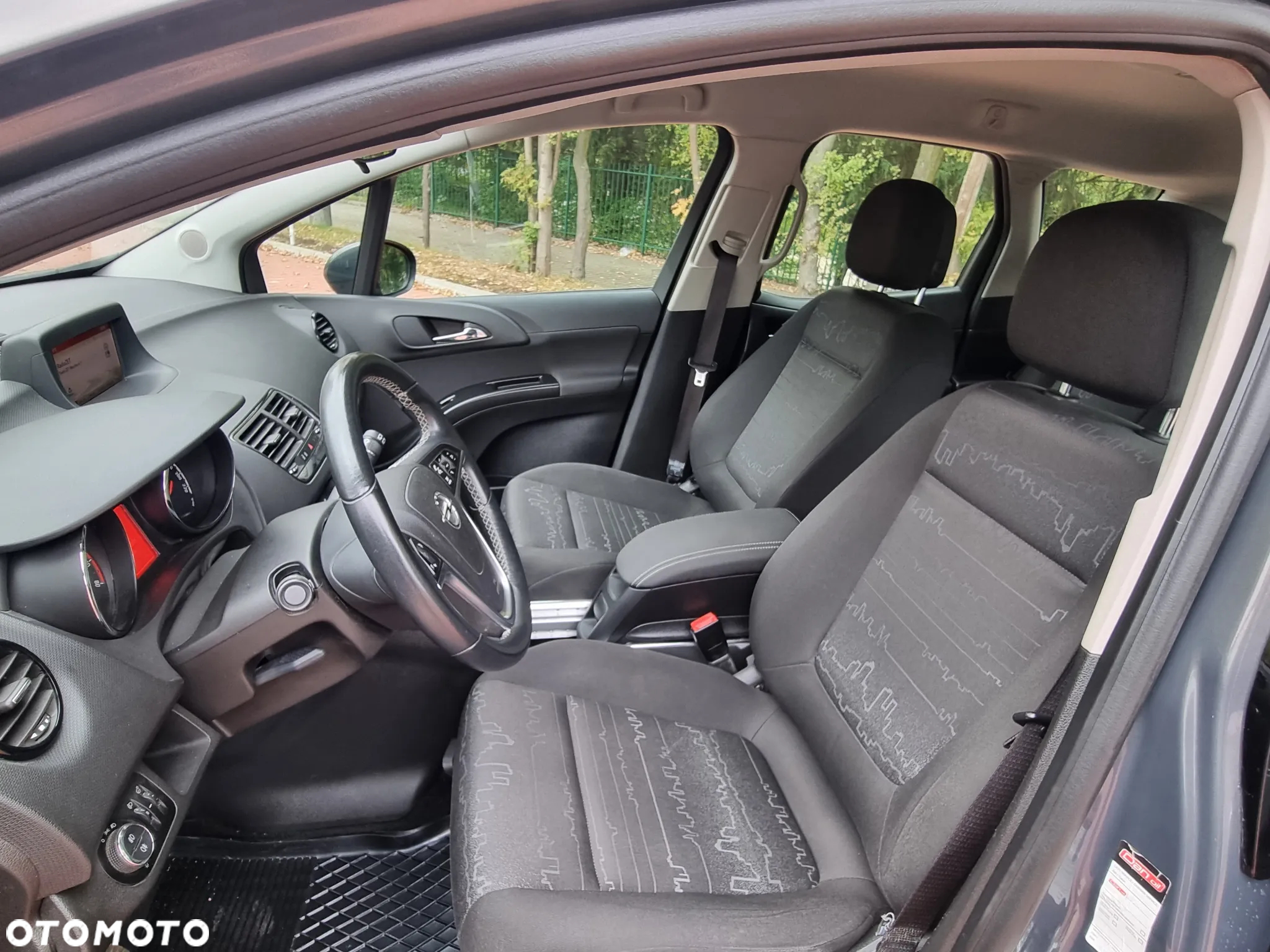 Opel Meriva 1.4 T Cosmo S&S - 15