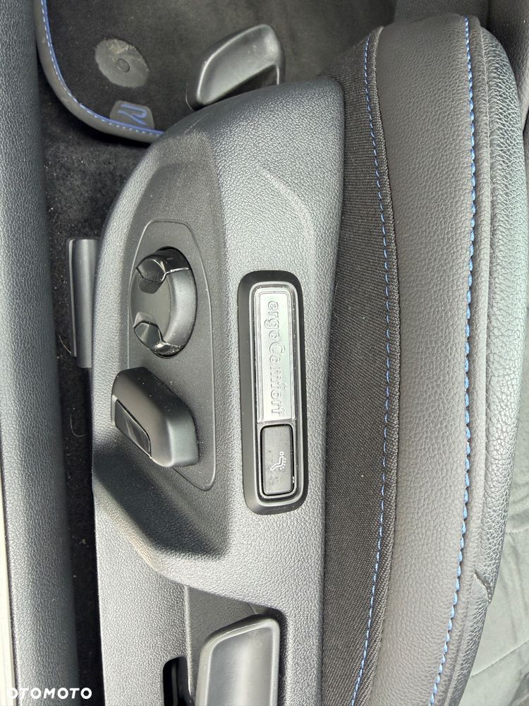 Volkswagen Arteon 2.0 TSI 4Motion R DSG - 18