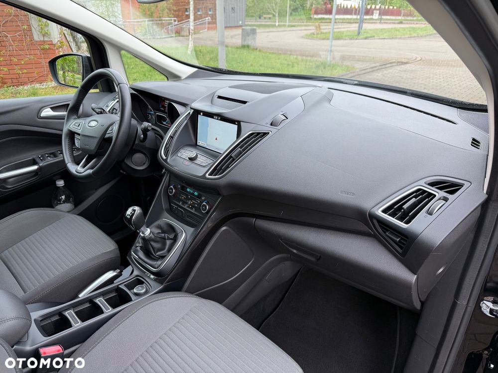 Ford C-MAX - 24
