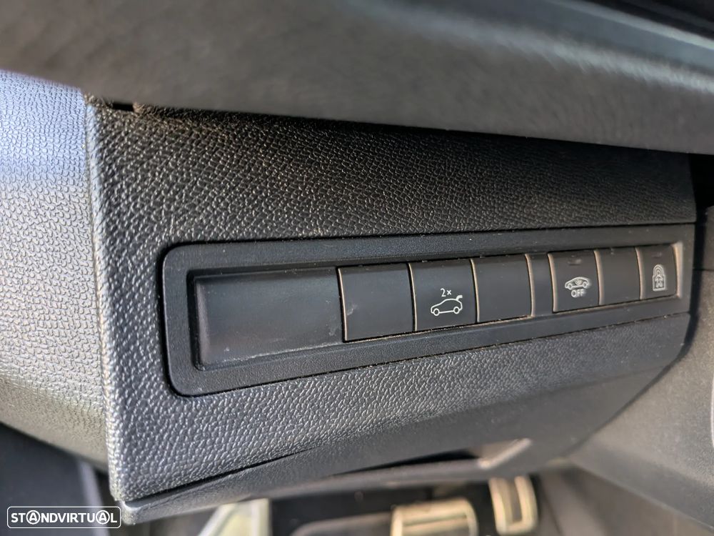 Peugeot 5008 2.0 BlueHDi GT EAT8 - 10