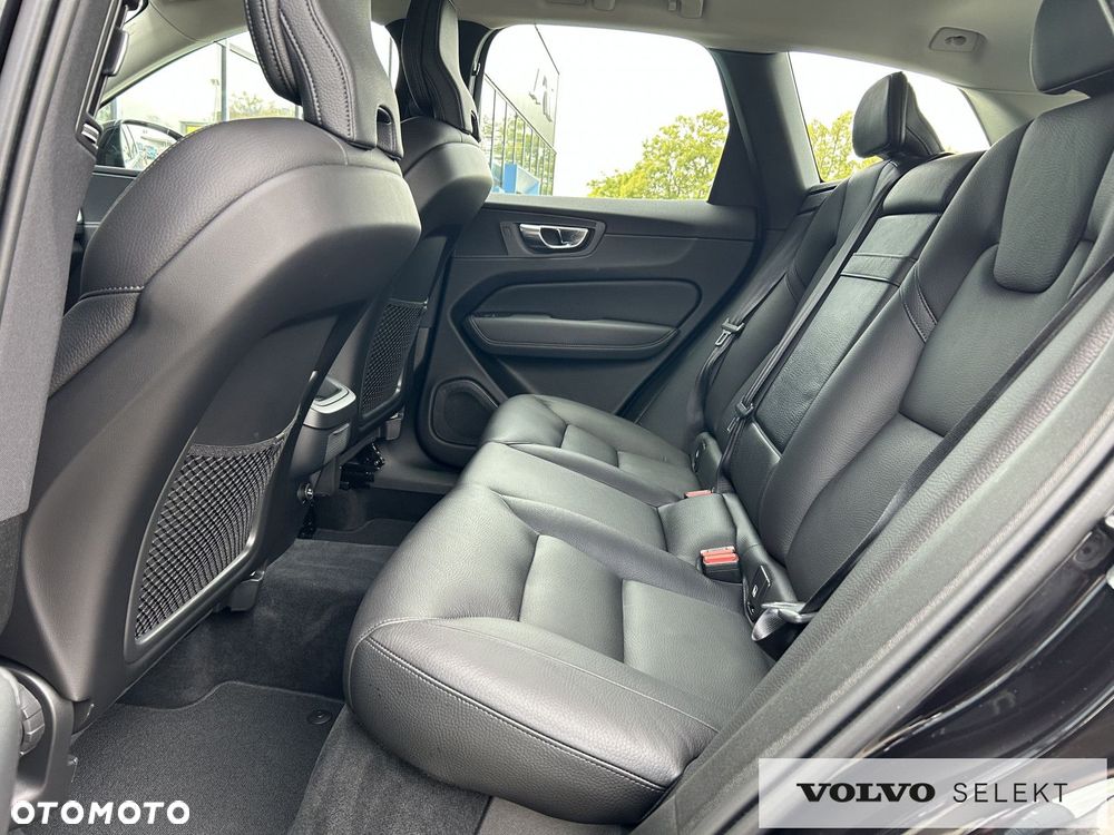 Volvo XC 60 - 33