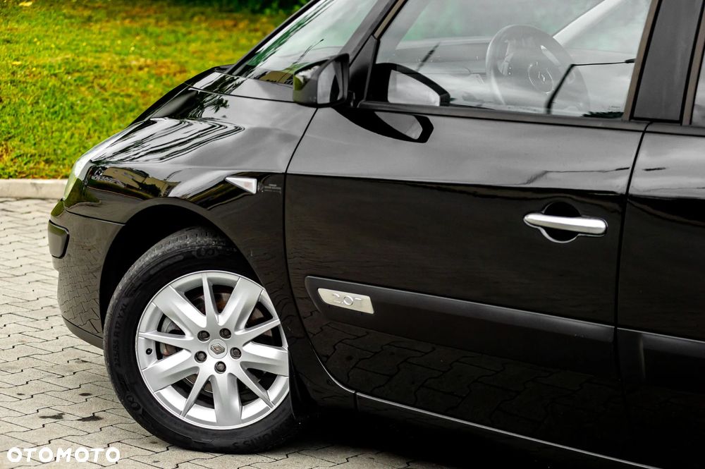 Renault Espace 2.0 Dynamique - 31