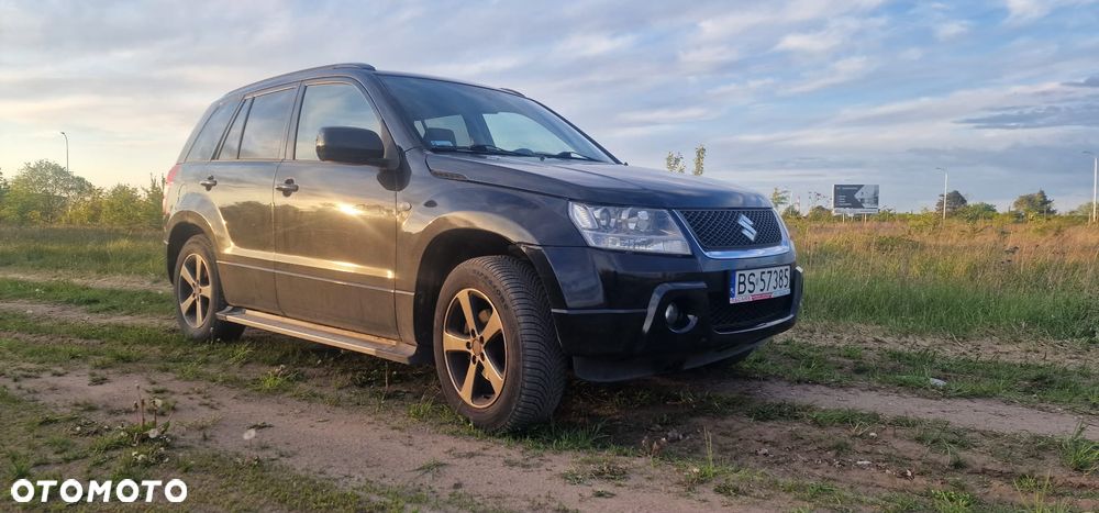 Suzuki Grand Vitara 2.0 - 2