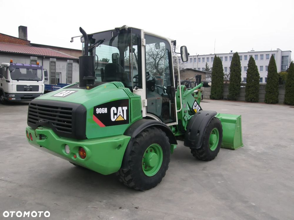 Caterpillar 906H 2009 łyżka widły ładowarka z Niemiec - 22