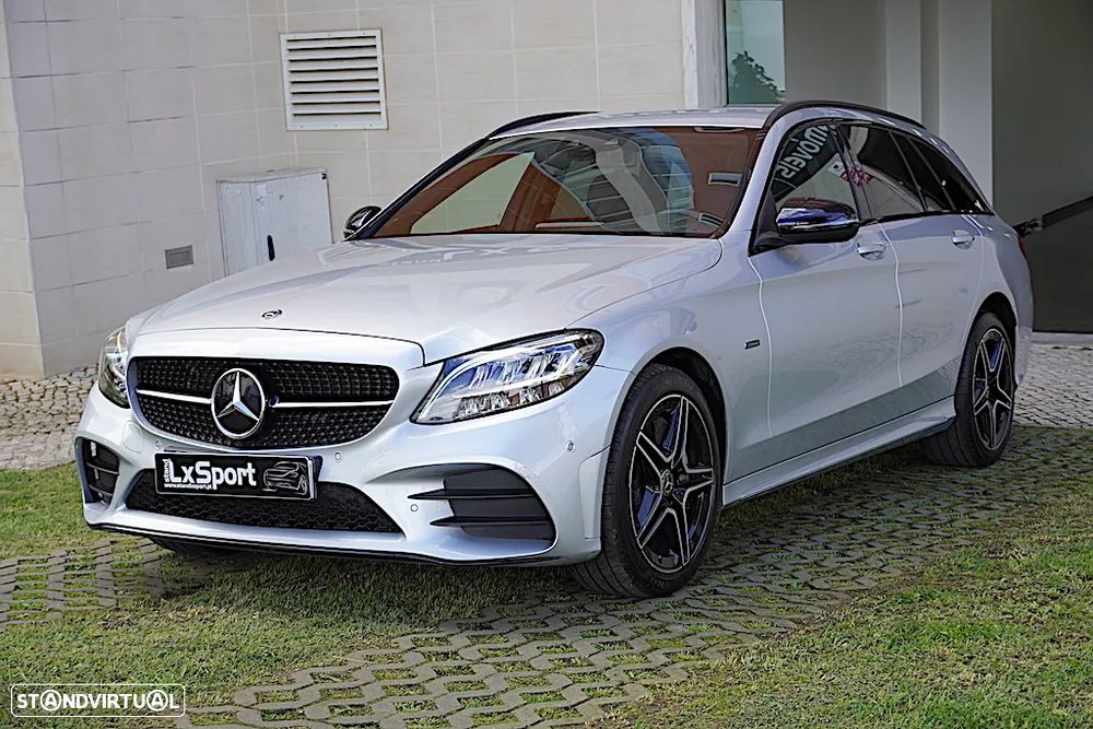 Mercedes-Benz C 300 de AMG Line - 2