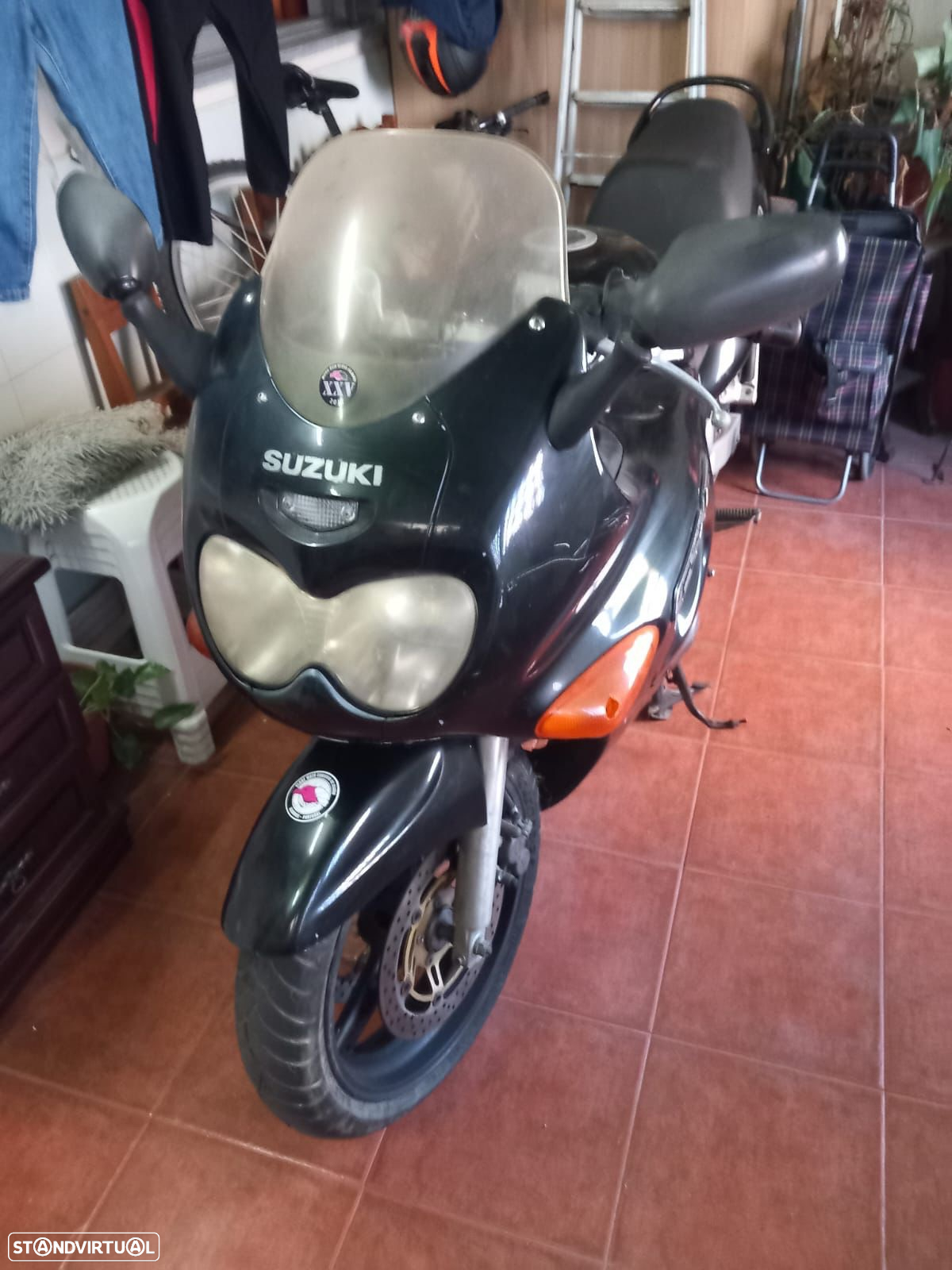 Suzuki GSX - 4