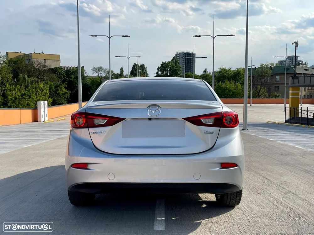 Mazda 3 - 7