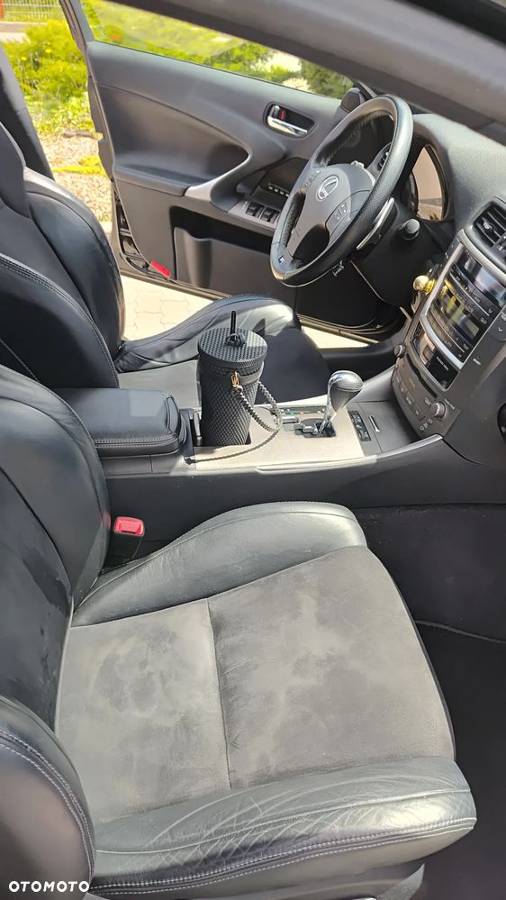 Lexus IS 250 Sport - 20