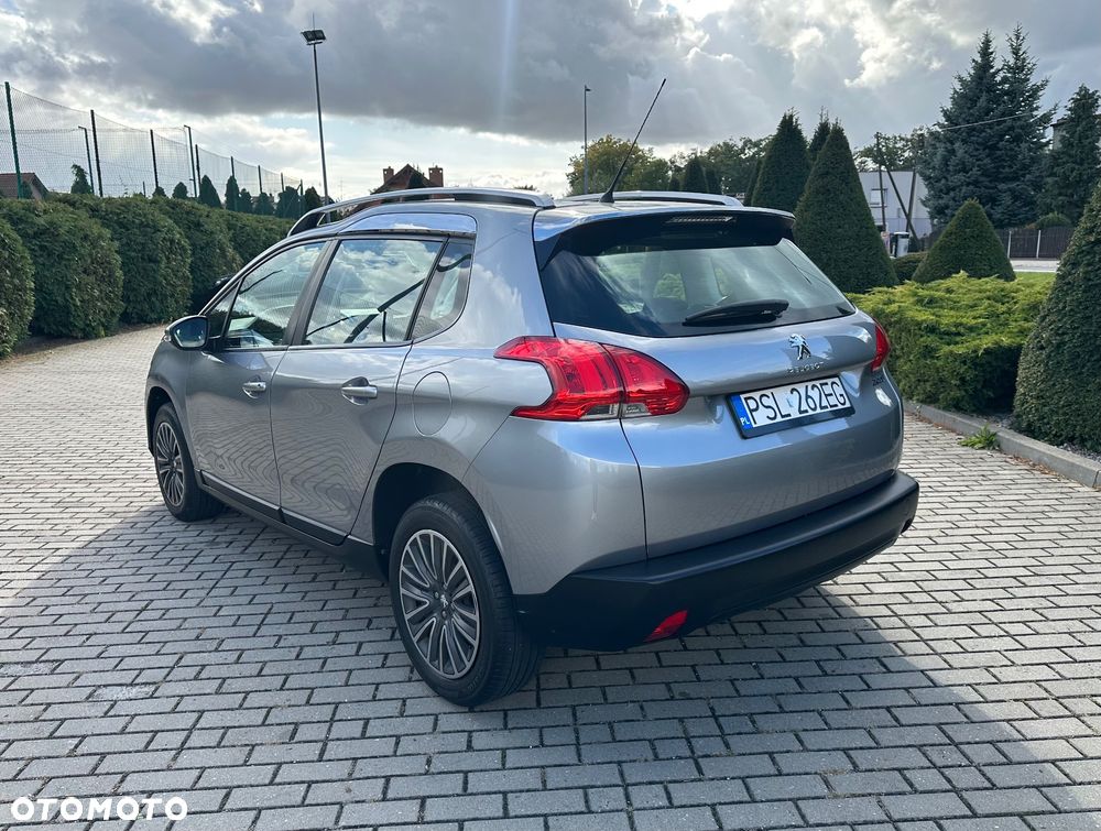 Peugeot 2008 ver-1-2-pure-tech-access - 3