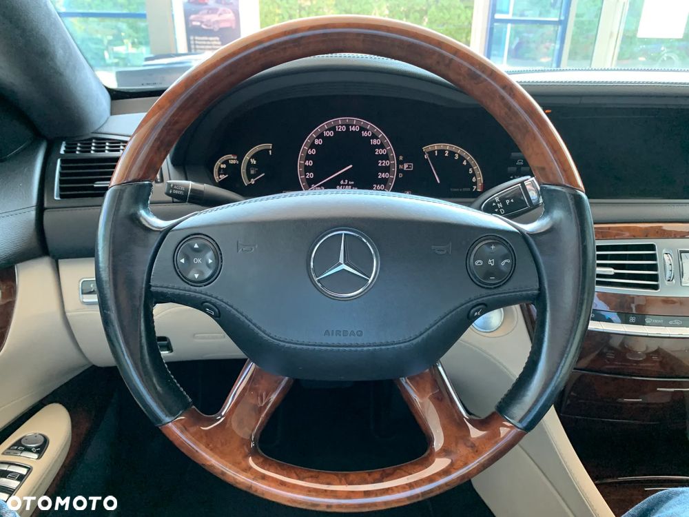Mercedes-Benz CL - 10