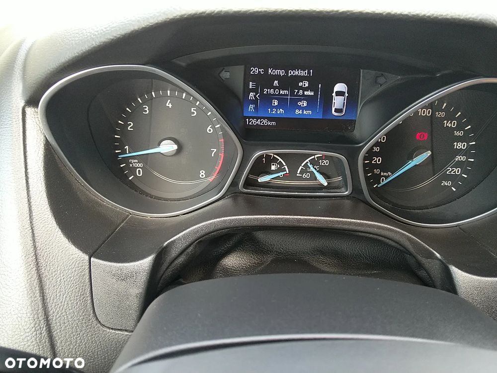 Ford Focus 1.0 EcoBoost Titanium - 30