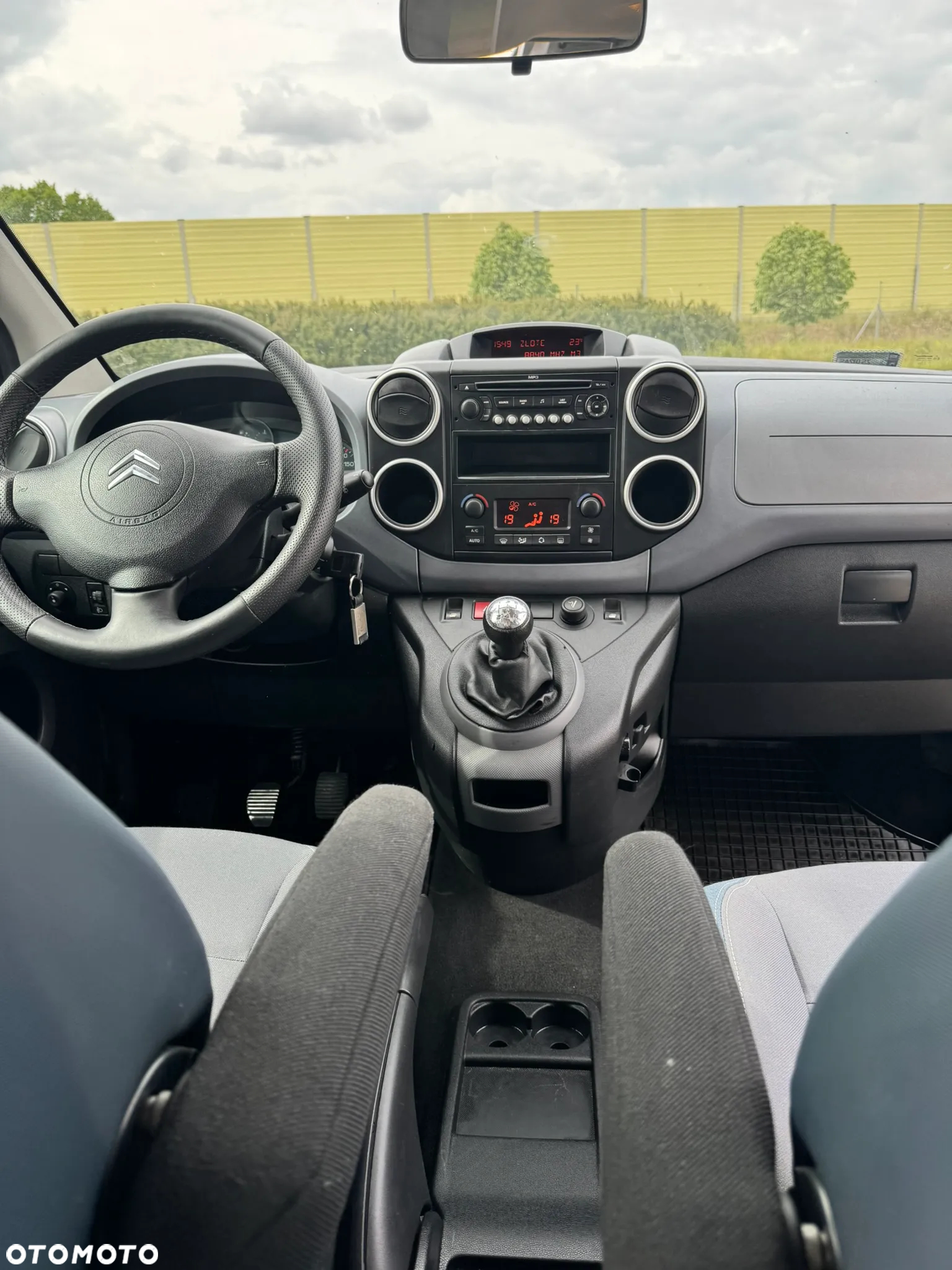 Citroën Berlingo II 1.6 HDi Multispace - 16
