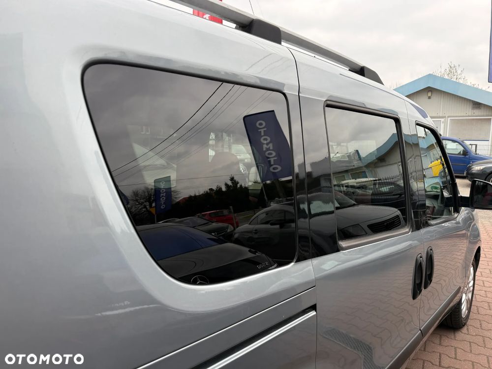 Fiat Doblo 2.0 16V Multijet Lounge - 9
